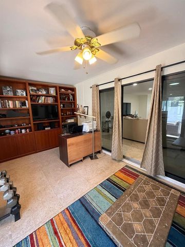 8843 SW 16th Street, Boca Raton, FL 33433