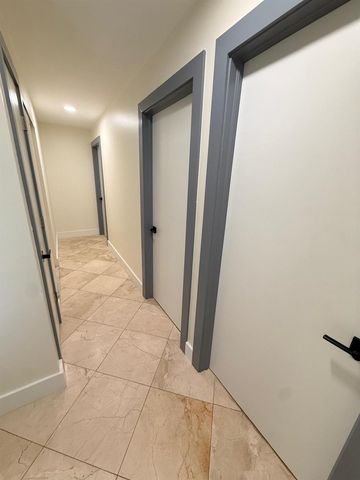 8843 SW 16th Street, Boca Raton, FL 33433