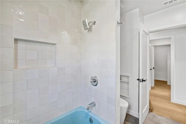 3811 S Norton, Los Angeles, CA 90008