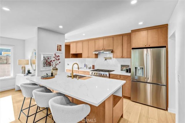 3811 S Norton, Los Angeles, CA 90008