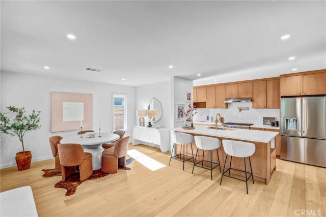 3811 S Norton, Los Angeles, CA 90008