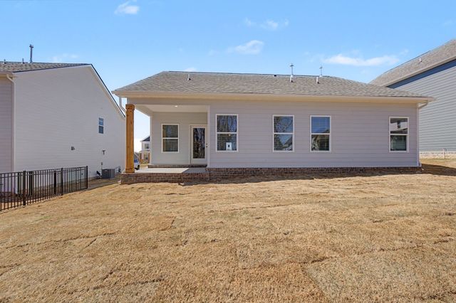 1361 English Oak Drive, Clarksville, TN 37043
