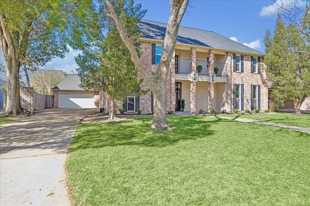 1030 Crossroads Drive, Houston, TX 77079