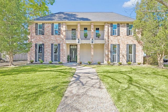 1030 Crossroads Drive, Houston, TX 77079