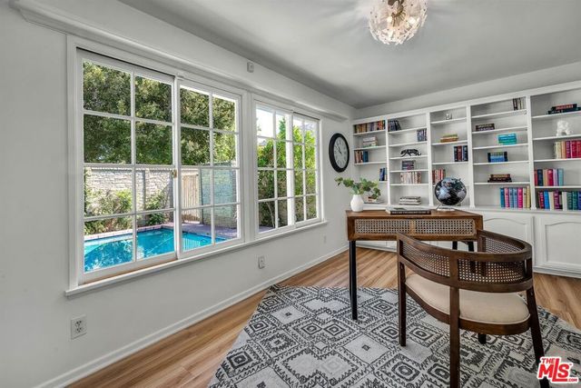 6636 Tobias Avenue, Van Nuys, CA 91405