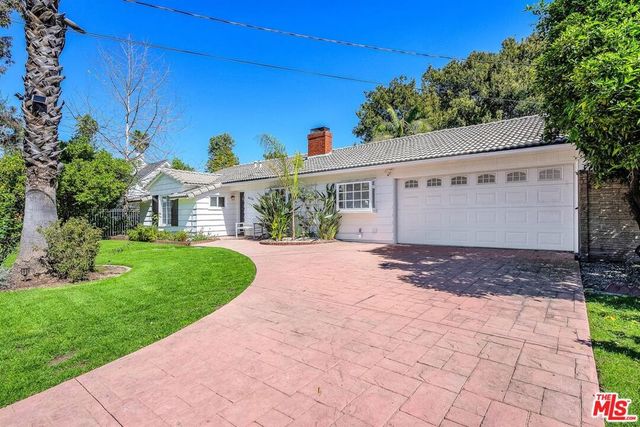 6636 Tobias Avenue, Van Nuys, CA 91405