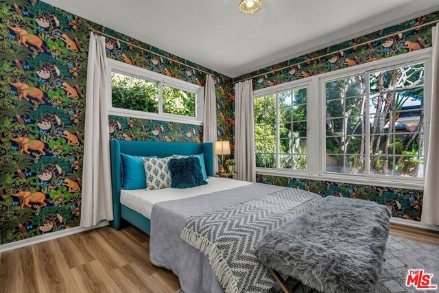6636 Tobias Avenue, Van Nuys, CA 91405