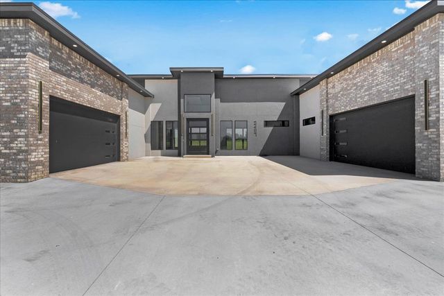 3497 E 400 Road, Oologah, OK 74053