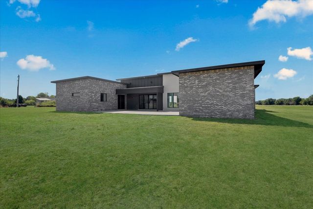 3497 E 400 Road, Oologah, OK 74053