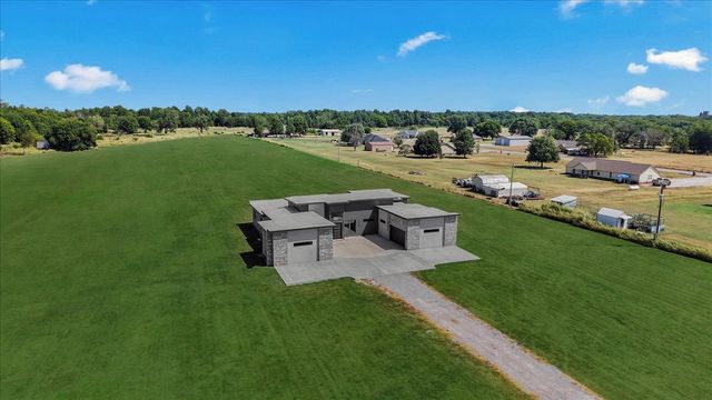 3497 E 400 Road, Oologah, OK 74053