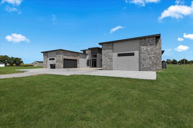3497 E 400 Road, Oologah, OK 74053