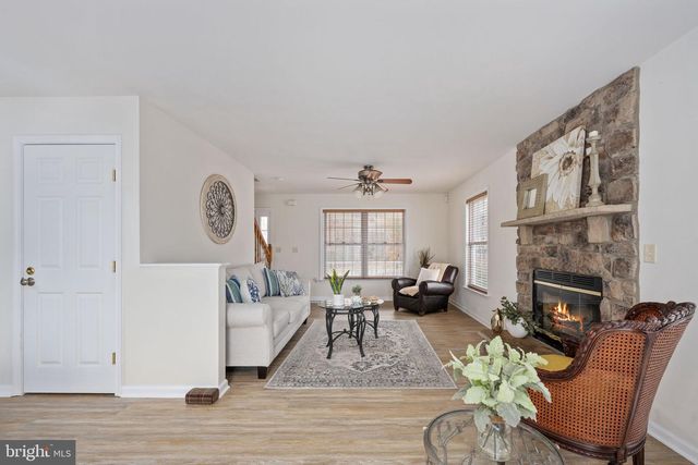 520 REDGROUND DR, Ruther Glen, VA 22546