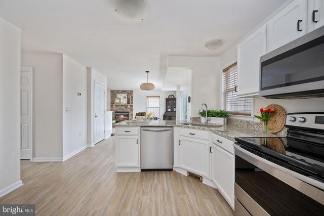 520 REDGROUND DR, Ruther Glen, VA 22546