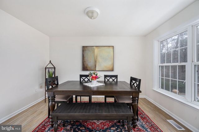 520 REDGROUND DR, Ruther Glen, VA 22546