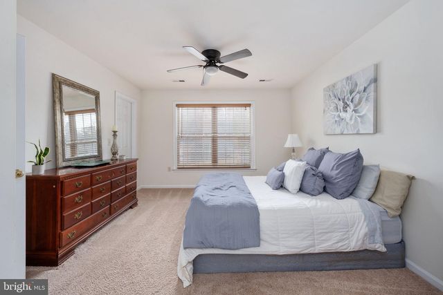 520 REDGROUND DR, Ruther Glen, VA 22546