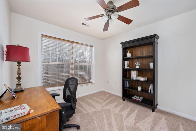 520 REDGROUND DR, Ruther Glen, VA 22546