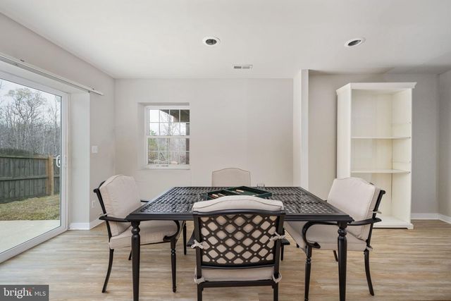 520 REDGROUND DR, Ruther Glen, VA 22546