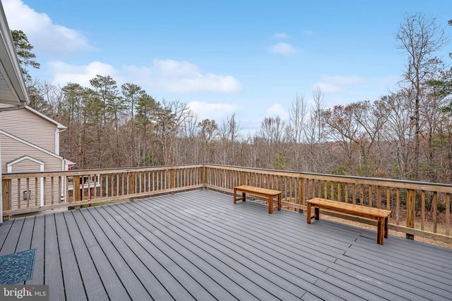 520 REDGROUND DR, Ruther Glen, VA 22546