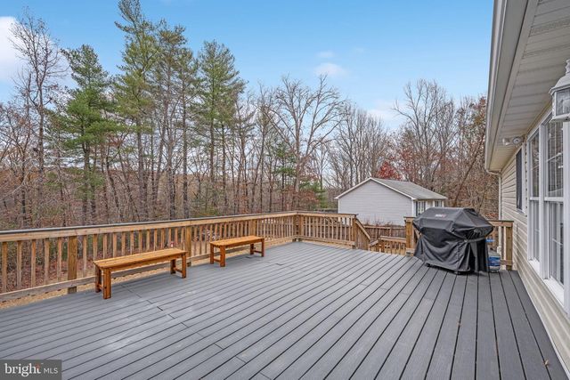 520 REDGROUND DR, Ruther Glen, VA 22546