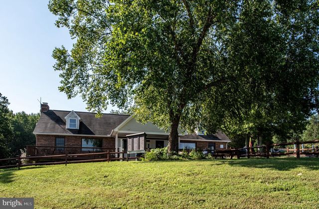 520 REDGROUND DR, Ruther Glen, VA 22546