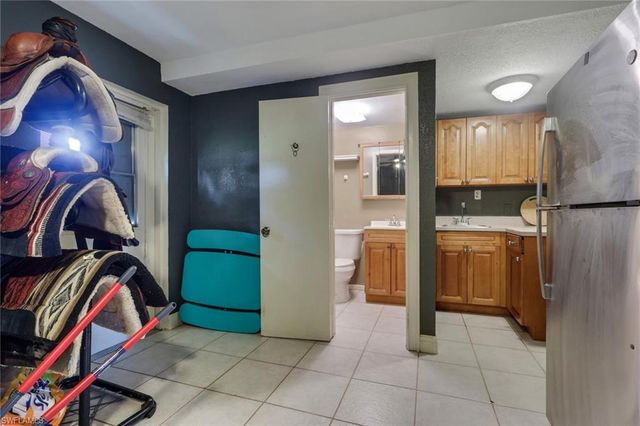 4140 54th AVE NE, Naples, FL 34120