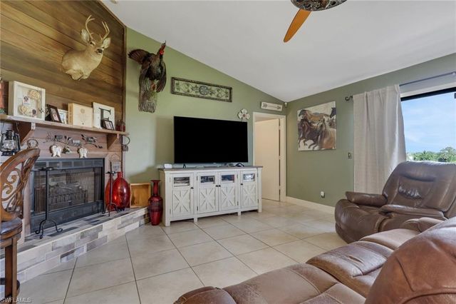 4140 54th AVE NE, Naples, FL 34120