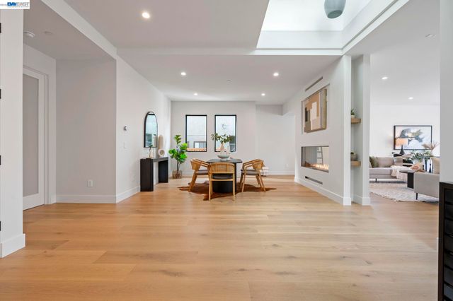 5883 Margarido Dr, Oakland, CA 94618