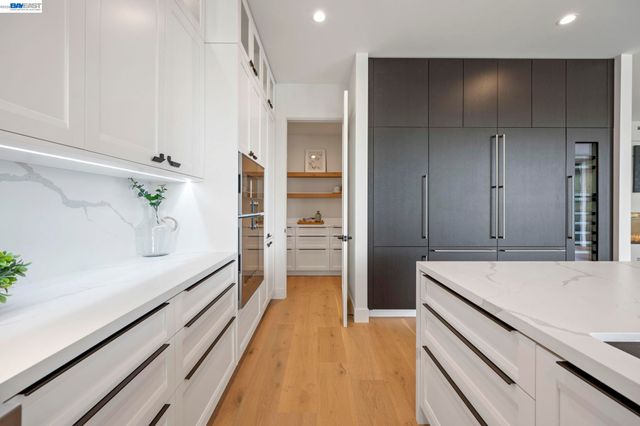 5883 Margarido Dr, Oakland, CA 94618