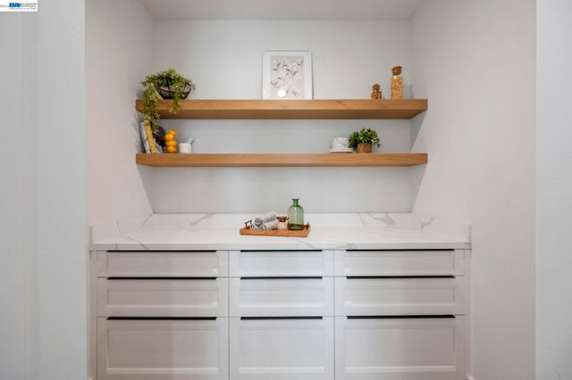 5883 Margarido Dr, Oakland, CA 94618