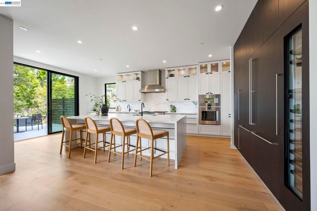 5883 Margarido Dr, Oakland, CA 94618