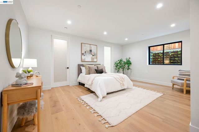 5883 Margarido Dr, Oakland, CA 94618