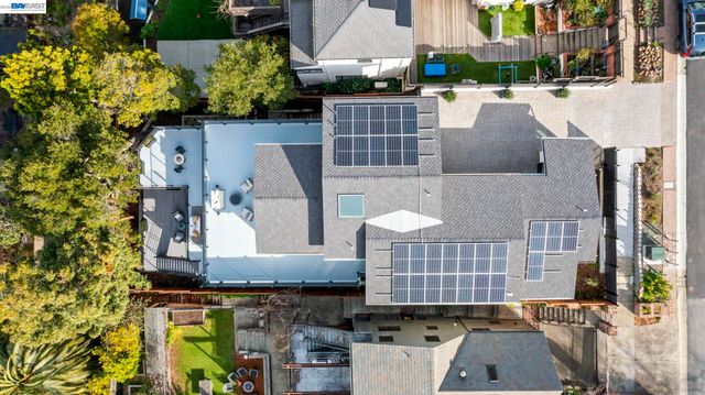 5883 Margarido Dr, Oakland, CA 94618