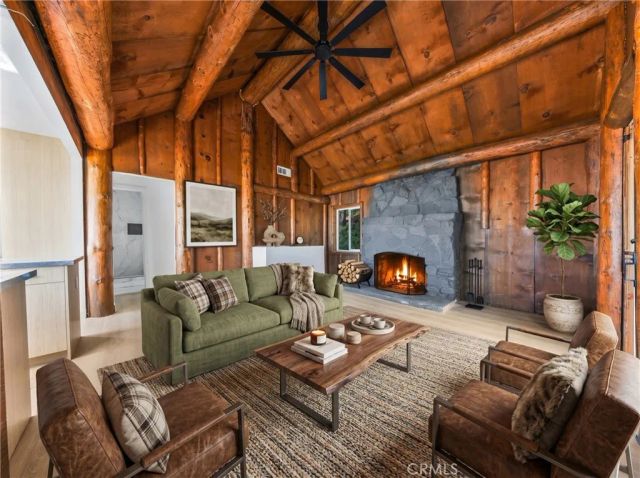 28503 Rim Of The World, Lake Arrowhead, CA 92385