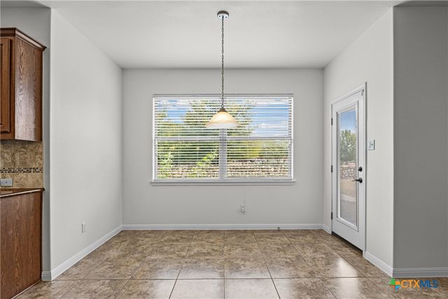 606 Irvin Drive, San Marcos, TX 78666