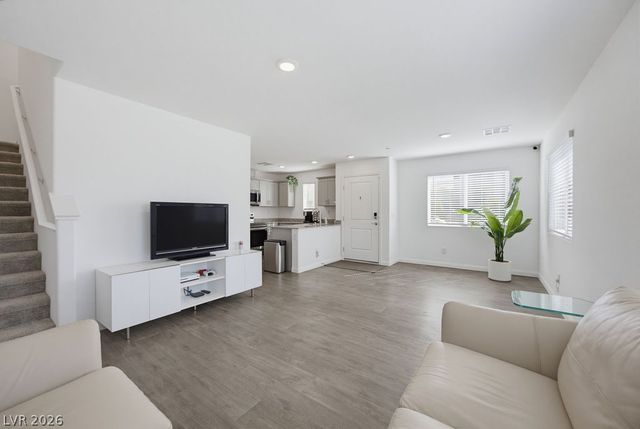 2713 Lucky Lavender Court 4, Las Vegas, NV 89183