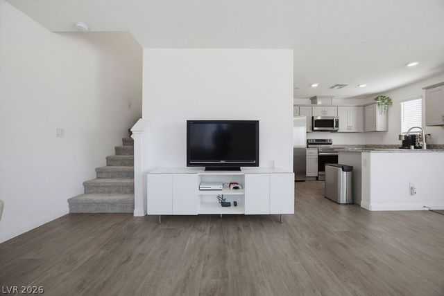 2713 Lucky Lavender Court 4, Las Vegas, NV 89183