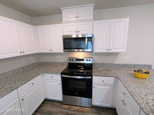 7977 Namaka Drive, Casa Grande, AZ 85193