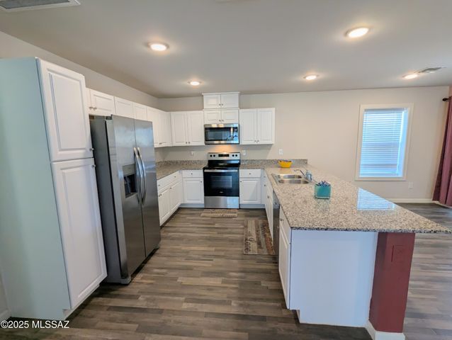 7977 Namaka Drive, Casa Grande, AZ 85193