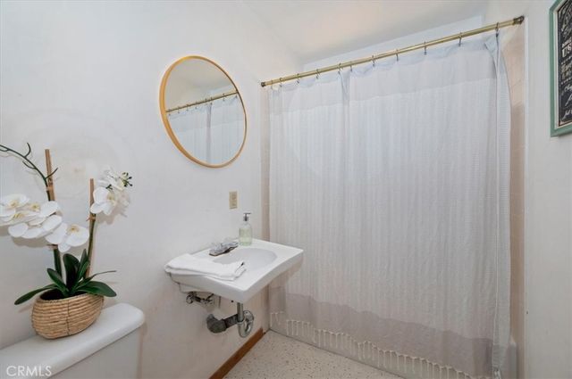 1014 Cherokee, Fawnskin, CA 92333