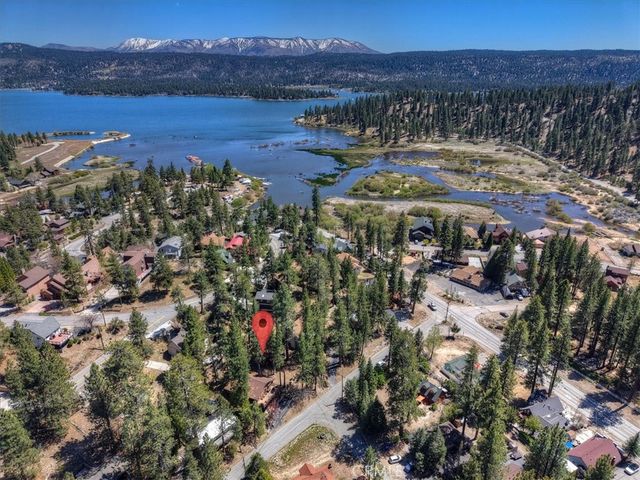 1014 Cherokee, Fawnskin, CA 92333