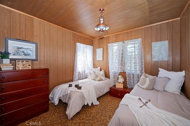 1014 Cherokee, Fawnskin, CA 92333