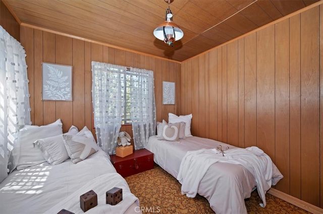 1014 Cherokee, Fawnskin, CA 92333