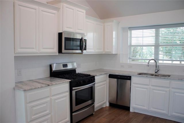 10601 NW 20th Street, Yukon, OK 73099