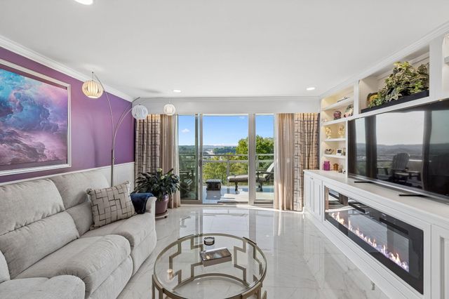 1131 Stringers Ridge Road 5d, Chattanooga, TN 37405