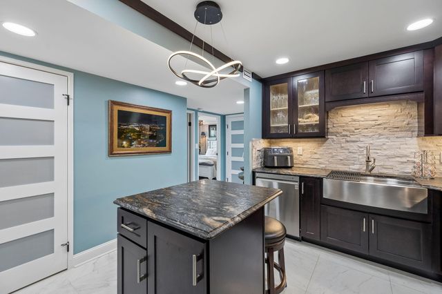 1131 Stringers Ridge Road 5d, Chattanooga, TN 37405