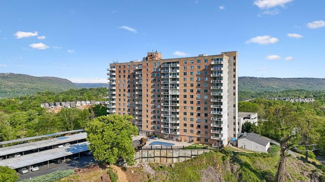 1131 Stringers Ridge Road 5d, Chattanooga, TN 37405