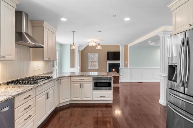 10 Delray Dr, Haverhill, MA 01832