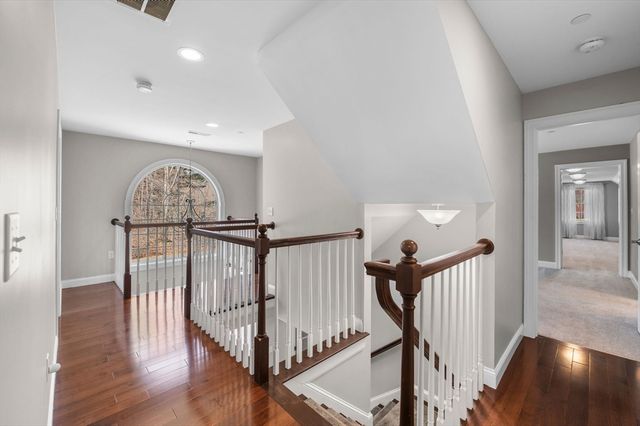 10 Delray Dr, Haverhill, MA 01832