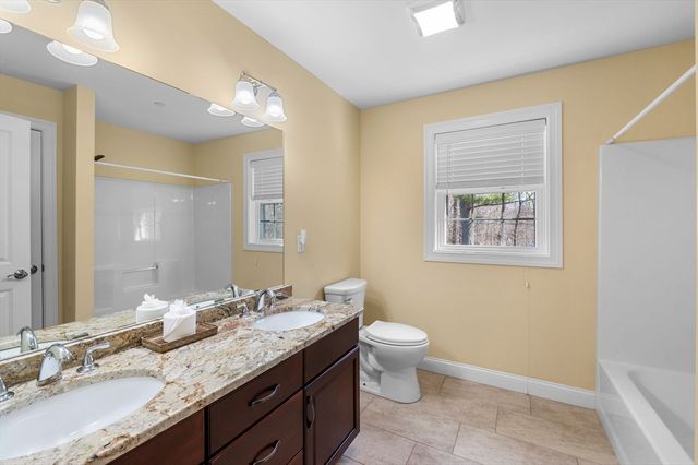 10 Delray Dr, Haverhill, MA 01832