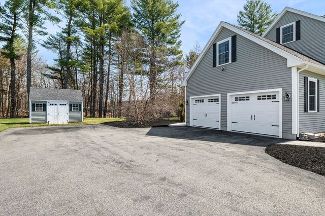 10 Delray Dr, Haverhill, MA 01832